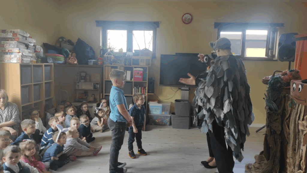 „Legendarna wiosna” – Teatr Magmowcy